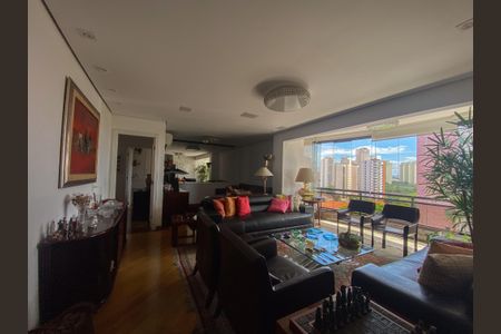 Apartamento à venda com 168m², 3 quartos e 3 vagas Apartamento à venda com 168m², 3 quartos e 3 vagasSala