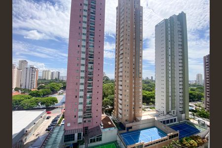 Apartamento à venda com 168m², 3 quartos e 3 vagas Apartamento à venda com 168m², 3 quartos e 3 vagasSacada da Suíte 3