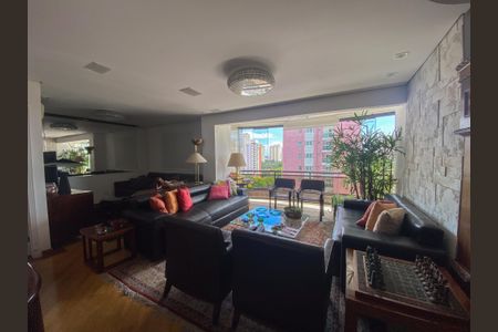 Apartamento à venda com 168m², 3 quartos e 3 vagas Apartamento à venda com 168m², 3 quartos e 3 vagasSala