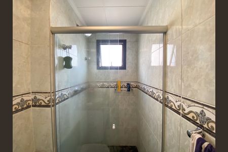 Apartamento à venda com 168m², 3 quartos e 3 vagas Apartamento à venda com 168m², 3 quartos e 3 vagasBanheiro da Suíte 2