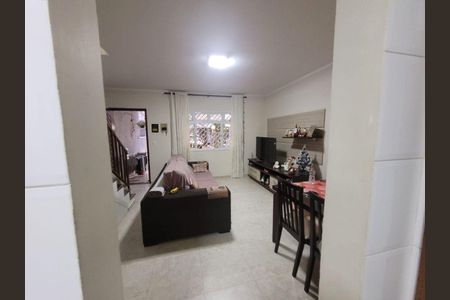 Casa à venda com 3 quartos, 104m² em Chácara Belenzinho, São Paulo