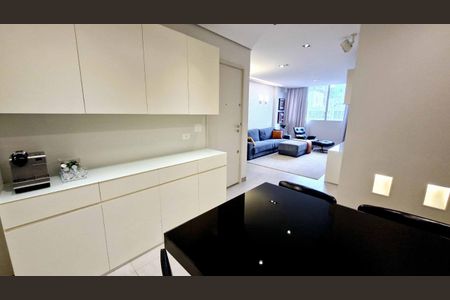 Apartamento à venda com 130m², 3 quartos e 1 vaga