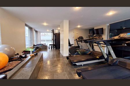 Apartamento à venda com 130m², 3 quartos e 1 vaga