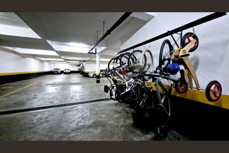 Apartamento à venda com 130m², 3 quartos e 1 vaga