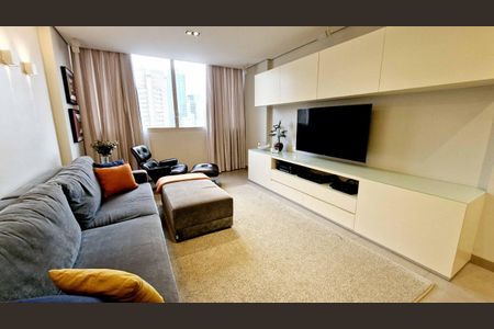 Apartamento à venda com 130m², 3 quartos e 1 vaga