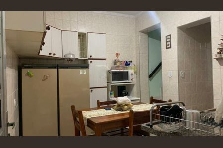 Casa à venda com 3 quartos, 217m² em Vila Ré, São Paulo