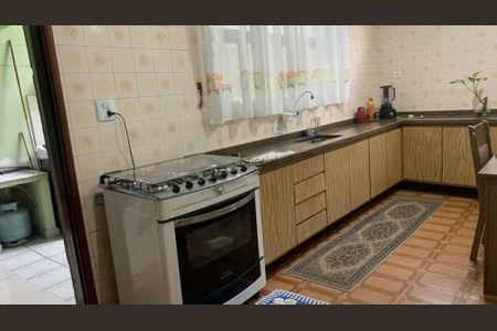 Casa à venda com 3 quartos, 217m² em Vila Ré, São Paulo