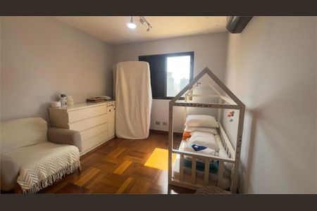 Apartamento à venda com 4 quartos, 156m² em Vila Olímpia, São Paulo