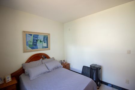 Casa à venda com 365m², 4 quartos e 3 vagasQuarto 1