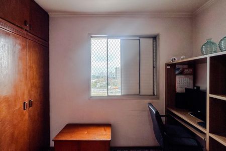 Apartamento à venda com 78m², 3 quartos e 1 vagaQuarto 2