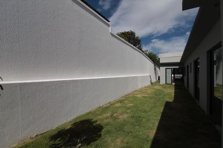 Casa à venda com 222m², 4 quartos e 3 vagasQuintal