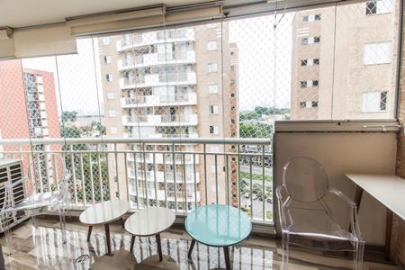 Apartamento à venda com 82m², 3 quartos e sem vagaVaranda