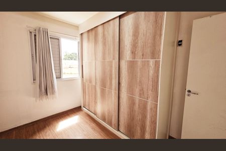 Apartamento à venda com 58m², 2 quartos e 1 vagaQuarto 2