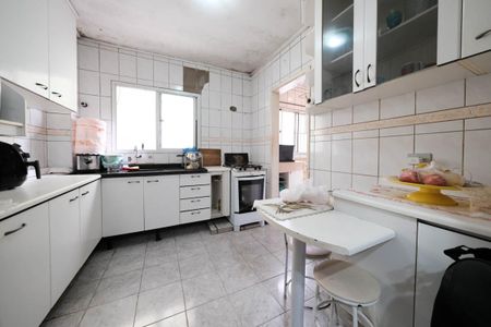 Cozinha e Área de Serviço de apartamento à venda com 2 quartos, 55m² em Cangaiba, São Paulo