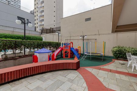 Apartamento para alugar com 137m², 3 quartos e 2 vagasÁrea comum - Playground