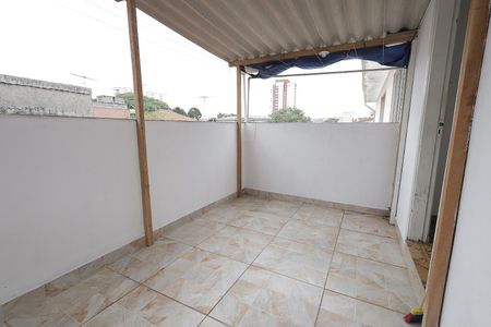 Casa para alugar com 150m², 2 quartos e 1 vagaQuintal
