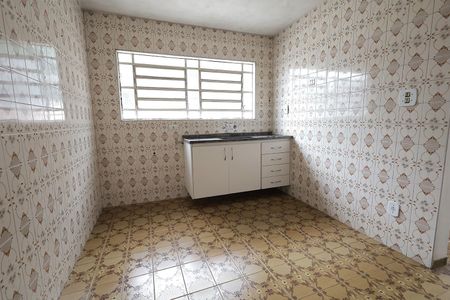 Casa para alugar com 150m², 2 quartos e 1 vagaCozinha