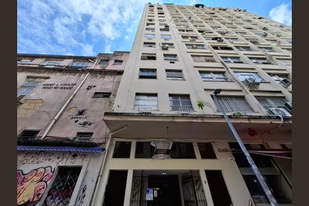 Apartamento à venda com 25m², 1 quarto e sem vaga Apartamento à venda com 25m², 1 quarto e sem vagaFachada