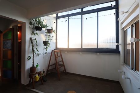 Casa à venda com 300m², 5 quartos e 1 vagaÁrea de Serviço Casa 3