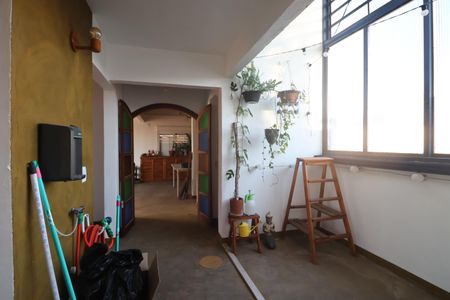 Casa à venda com 300m², 5 quartos e 1 vagaÁrea de Serviço Casa 3