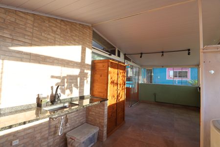 Casa à venda com 300m², 5 quartos e 1 vagaLoft Casa 2