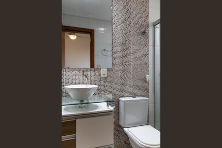 Banheiro da Suíte de apartamento para alugar com 3 quartos, 101m² em Estrela Dalva, Belo Horizonte