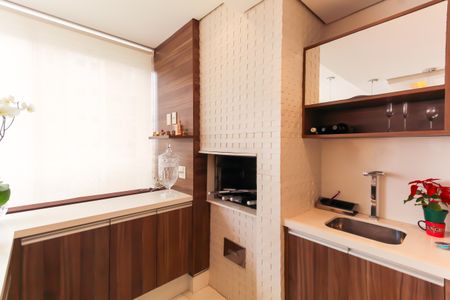 Apartamento à venda com 178m², 3 quartos e 4 vagasÁrea gourmet