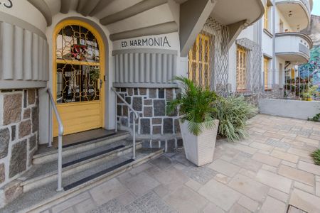 Apartamento para alugar com 74m², 2 quartos e sem vagaÁrea comum