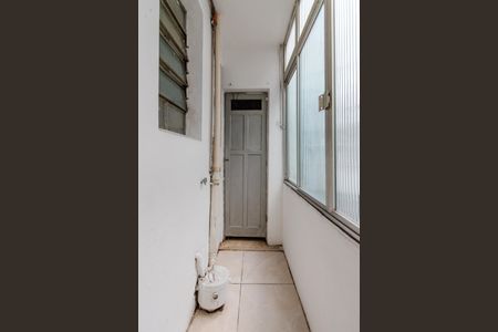 Apartamento para alugar com 74m², 2 quartos e sem vagaÁrea de Serviço