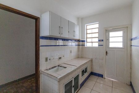 Apartamento para alugar com 74m², 2 quartos e sem vagaCozinha