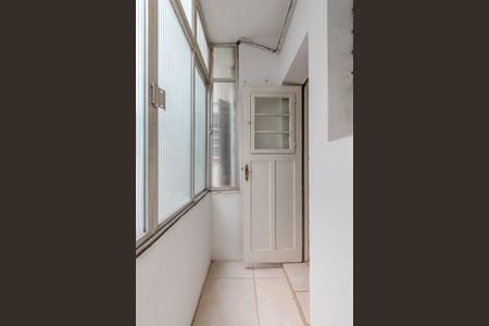 Apartamento para alugar com 74m², 2 quartos e sem vagaÁrea de Serviço