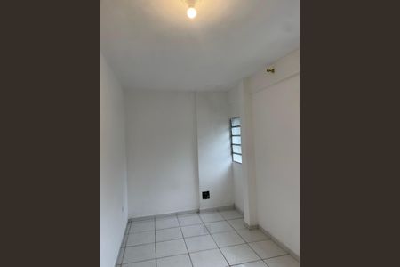 Casa para alugar com 1 quarto, 65m² em Parque Pinheiros, Taboão da Serra