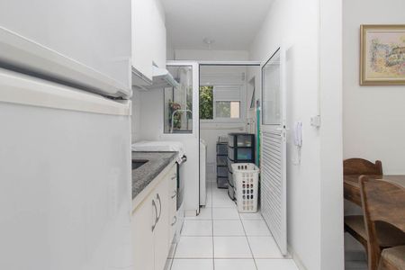 Apartamento à venda com 53m², 2 quartos e 1 vagaCozinha e Área de Serviço