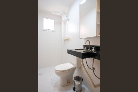 Apartamento à venda com 75m², 2 quartos e 1 vagaBanheiro da suíte