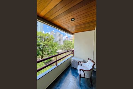 Apartamento à venda com 3 quartos, 99m² em Jardim Vila Mariana, São Paulo