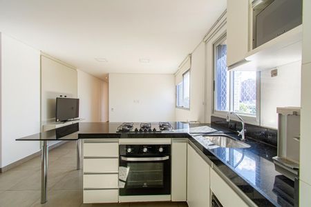 Apartamento para alugar com 75m², 1 quarto e 2 vagasCozinha
