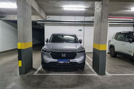 Garagem de apartamento para alugar com 1 quarto, 75m² em Lourdes, Belo Horizonte