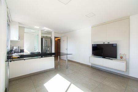 Apartamento para alugar com 75m², 1 quarto e 2 vagasSala