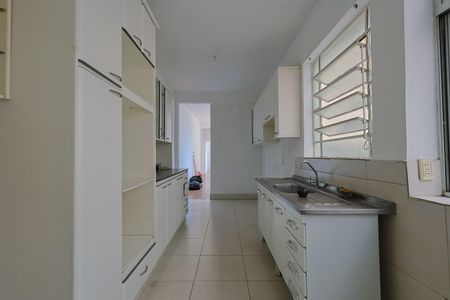 Apartamento à venda com 105m², 3 quartos e sem vagaCozinha