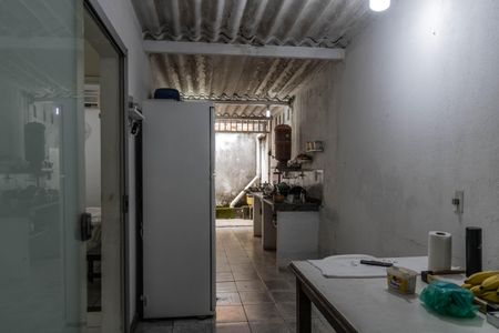 Casa para alugar com 145m², 2 quartos e 2 vagas Casa para alugar com 145m², 2 quartos e 2 vagasCozinha