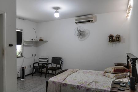 Casa para alugar com 145m², 2 quartos e 2 vagas Casa para alugar com 145m², 2 quartos e 2 vagasSuíte