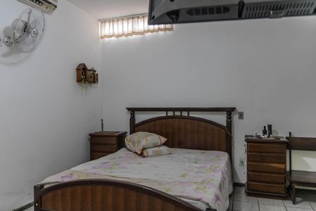 Casa para alugar com 145m², 2 quartos e 2 vagas Casa para alugar com 145m², 2 quartos e 2 vagasSuíte