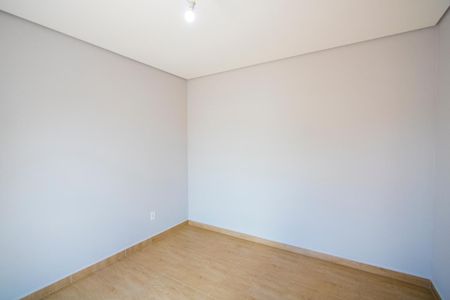 Quarto 1 de casa à venda com 2 quartos, 80m² em Vila Marina, Santo André