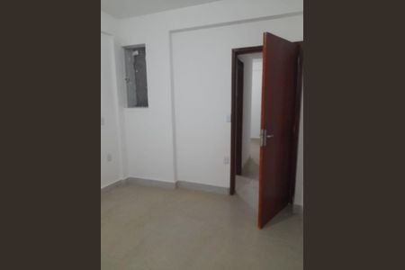Apartamento para alugar com 2 quartos, 38m² em Conjunto 7A, Brasília