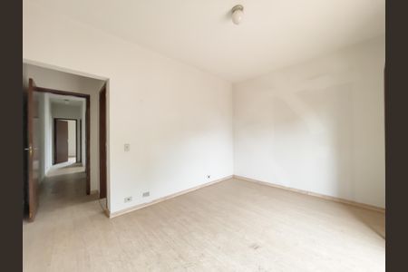 Casa à venda com 130m², 3 quartos e 3 vagasSuíte