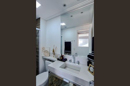 Apartamento à venda com 65m², 2 quartos e 2 vagasBanheiro