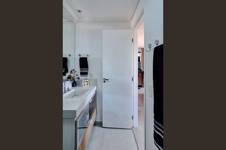 Apartamento à venda com 65m², 2 quartos e 2 vagasBanheiro