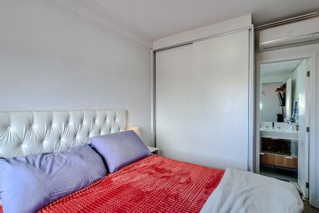 Apartamento à venda com 65m², 2 quartos e 2 vagasQuarto 1 - Suíte