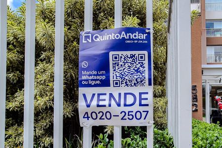 Apartamento à venda com 65m², 2 quartos e 2 vagasPlaquinha
