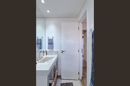 Apartamento à venda com 65m², 2 quartos e 2 vagasBanheiro da Suíte